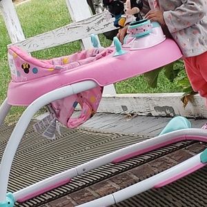 Minnie mouse Walker